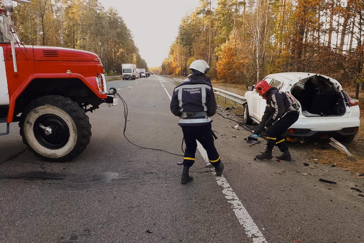 Чтобы достать тело погибшей понадобилась помощь спасателей