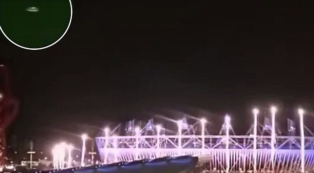 НЛО над Лондоном 2012