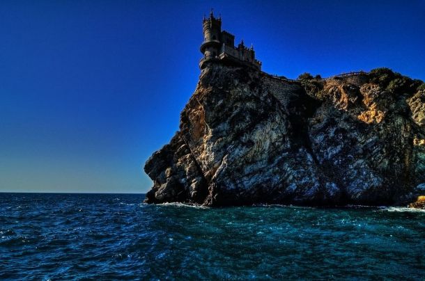 Ласточкино гнездо, Крым