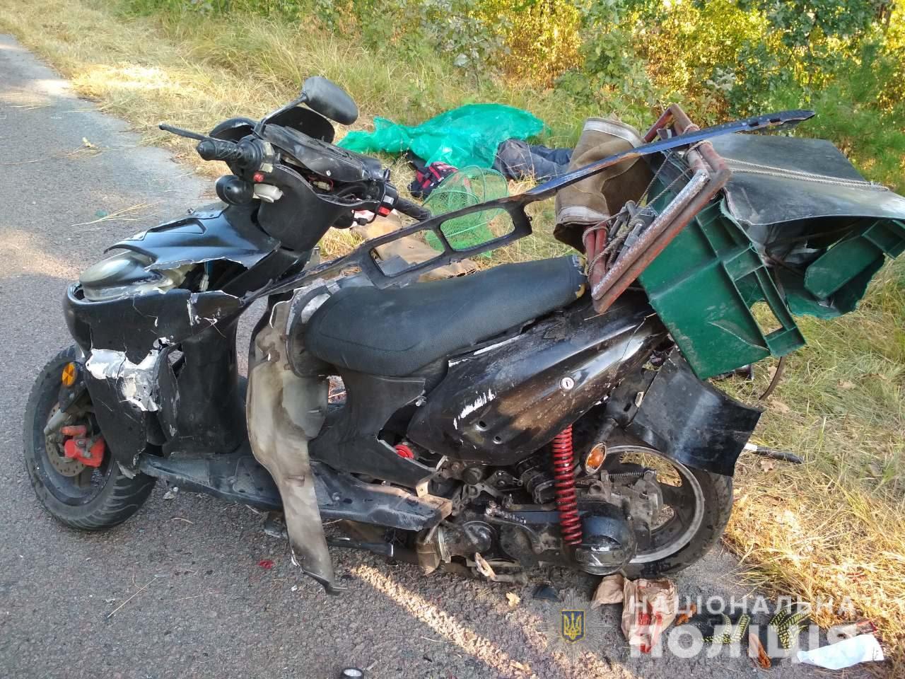 Мужчину на мопеде сбил неизвестный, который скрылся с места происшествия