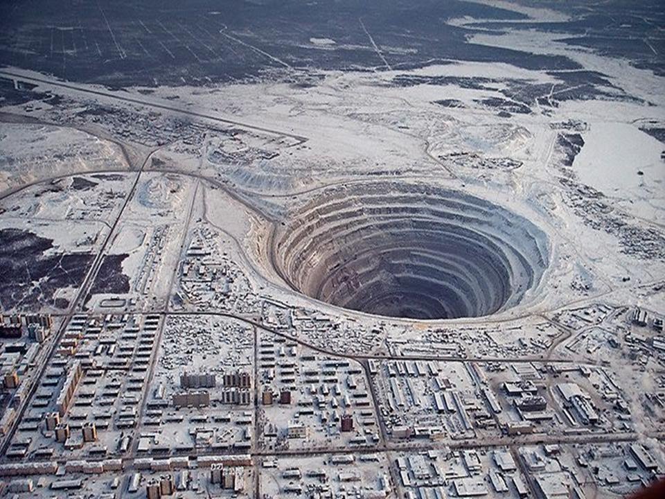 Кольская скважина. Глубина — 12 262 метров