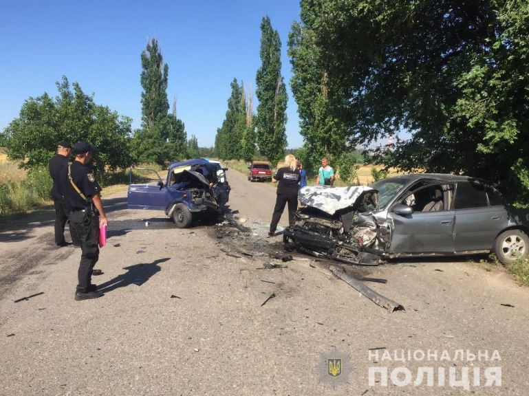 Его отец и водитель Opel пострадали и были госпитализированы