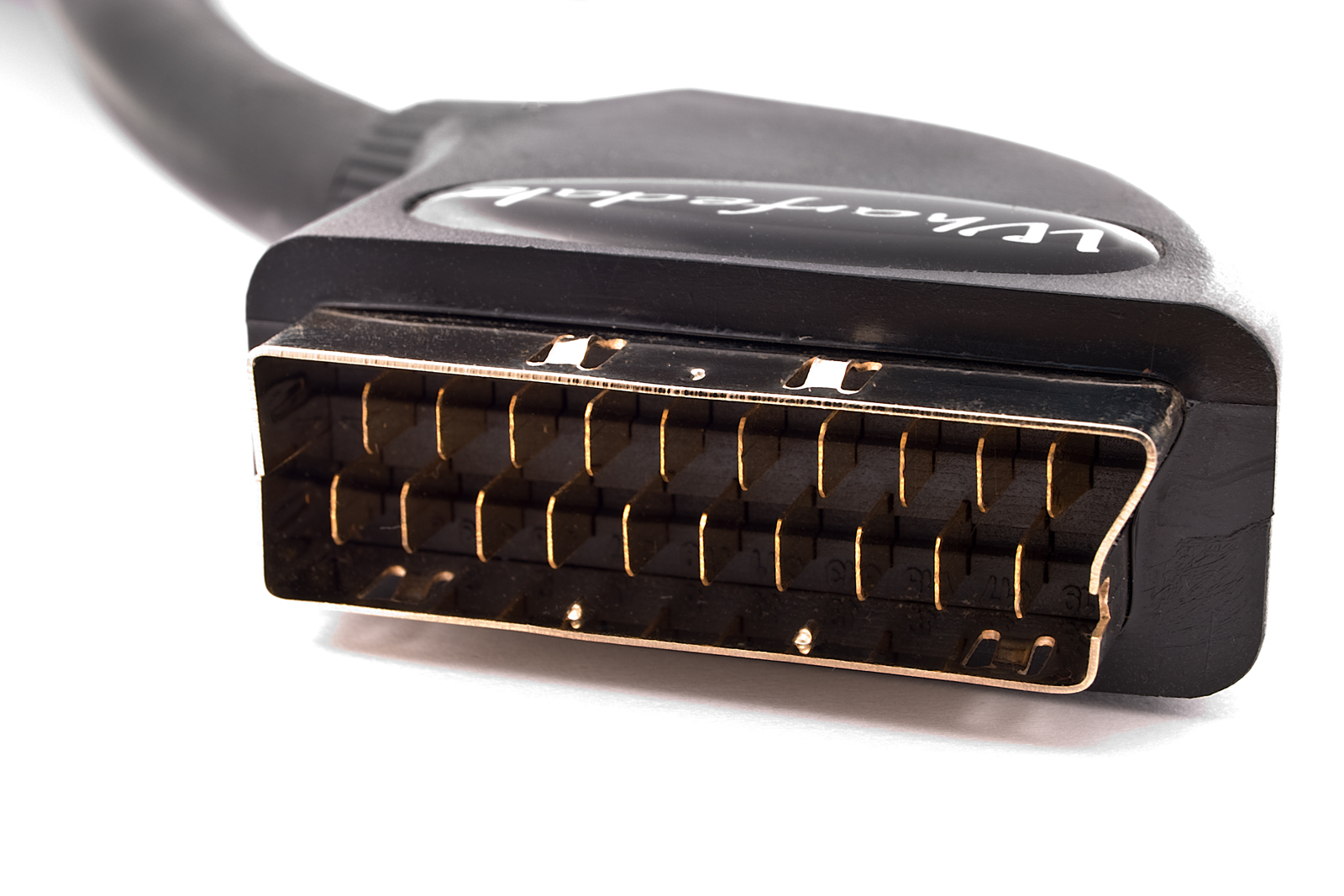 Как подключить телевизор к компьютеру — Вход scart