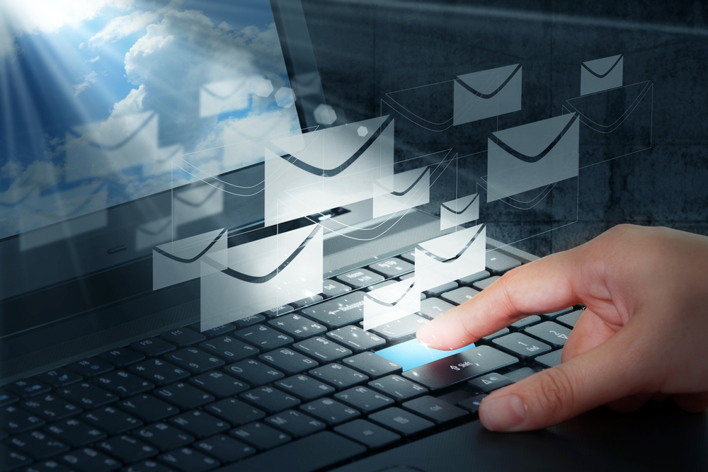 Как создать email