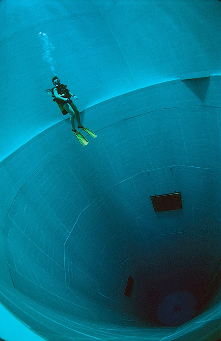 Y-40 The Deep Joy: самый глубокий бассейн мира Y-40 The Deep Joy: самый глубокий бассейн мира