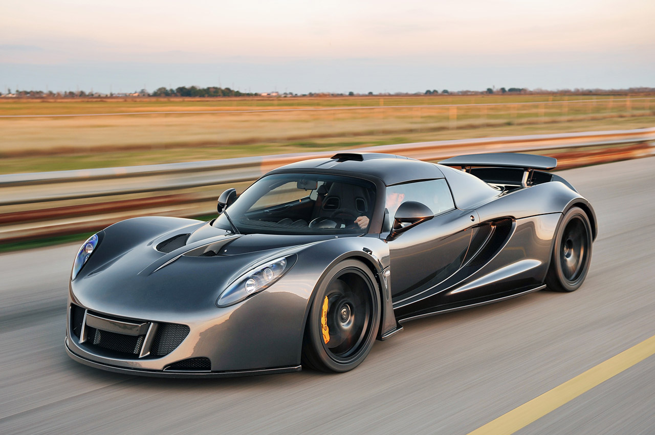Hennessey Venom GT 2014 имеет кузов Lotus Exige и двигатель Chevrolet Corvette Z06