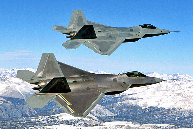 Один F-22 стоит 146,2 миллиона долларов