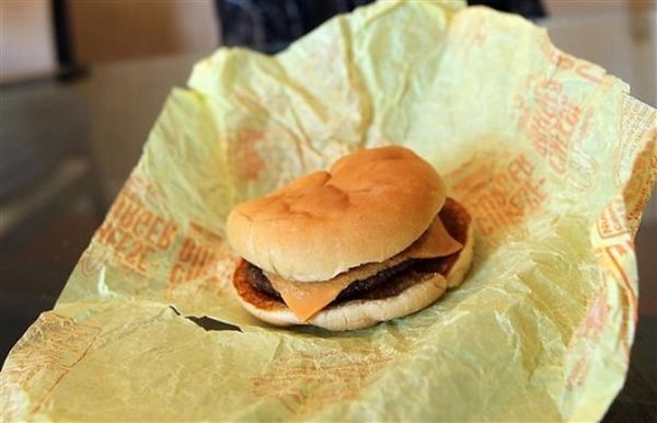 Чизбургеры из McDonalds не портятся годами
