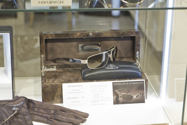 � ���� �������