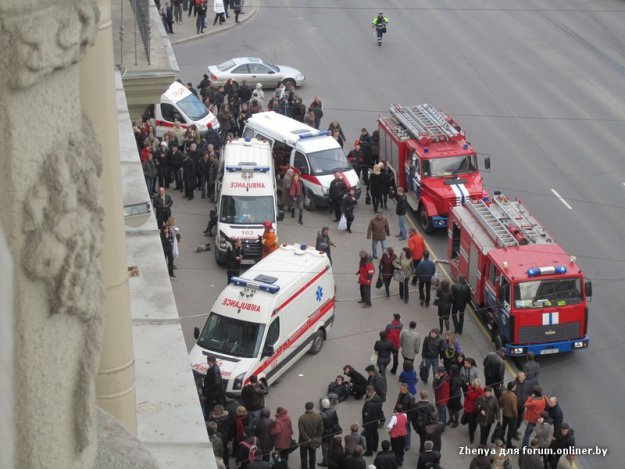 Взрыв в Минске на станции метро 
