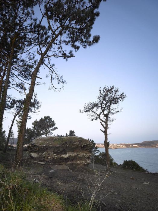 ��� � �����