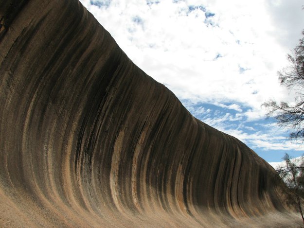 -   Wave Rock.