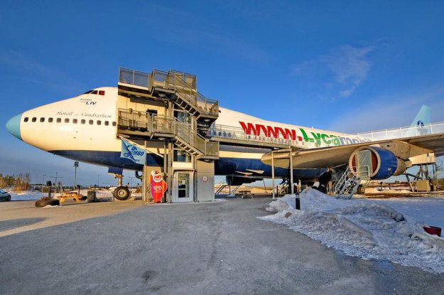 Отель-самолет Боинг-747 в Стокгольме...