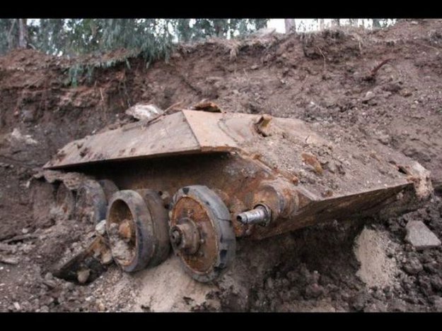 Советский танк Т-34 найден в Холоне...