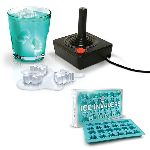 Ice Cubes Aliens