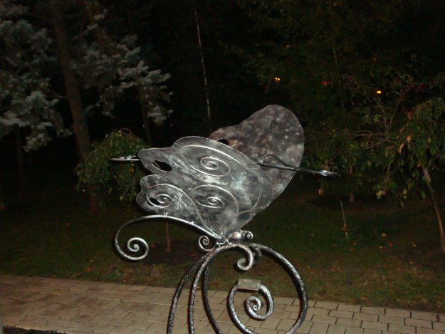Парк кованых фигур в Донецке 4