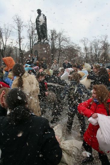 Крупнейшая драка за год в Москве центр города