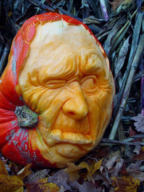 Хеллоуинские тыквы от Ray Villafane
