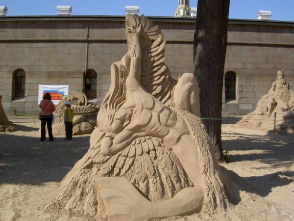 Выставка песчаных фигур 2007.Питер.Ч1.