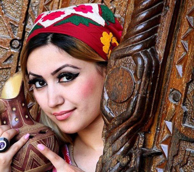 Красота таджикских девушек на фото из соцсетей