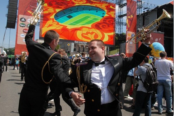 Праздник в Киеве (Фотогалерея)