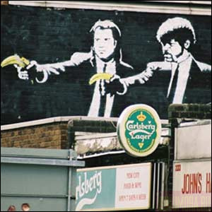 Рисунки на стенах от Banksy