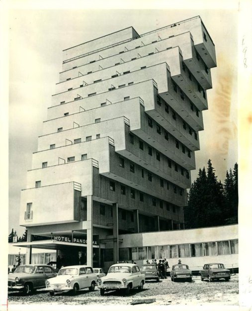 Странные советские здания