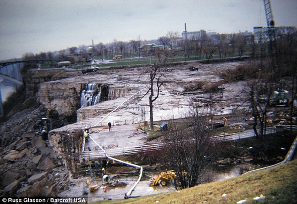 Остановка Ниагарского водопада на ремонт в 1969 году