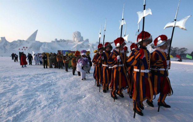 Фестиваль льда и снега в Харбине 2011