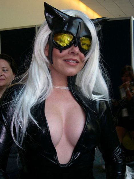 Самые сексуальные декольте Comic Con 2010