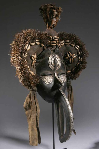 Африканские ритуальные маски.