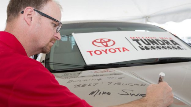Toyota Tundra 1,6 миллиона километров