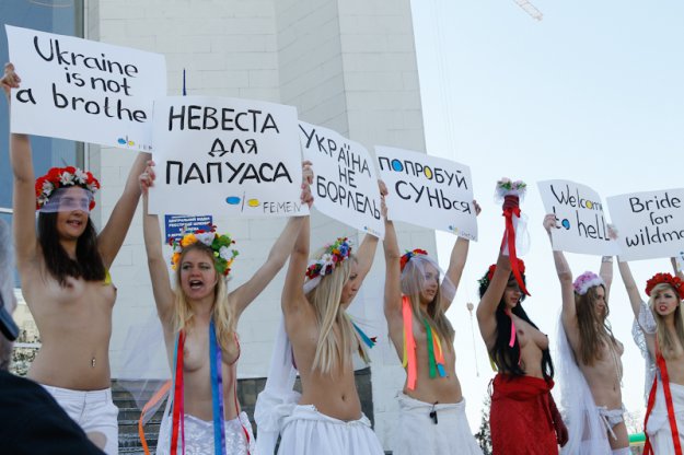 FEMEN       