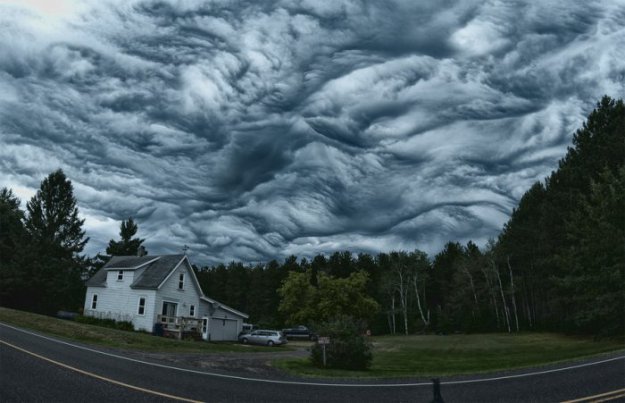 Необычные редкие облака