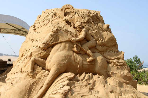 Музей песчаных скульптур. Япония