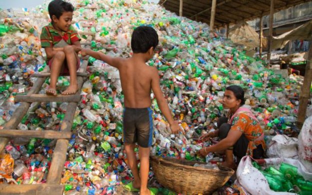 Сборка мусора в Дакке