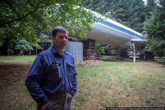 Американец превратил в дом списанный самолет Boeing