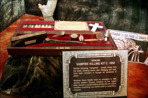 Комплекты для убийства вампиров.
