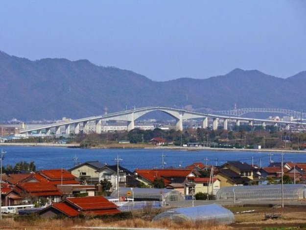 «Опасный» мост в Японии
