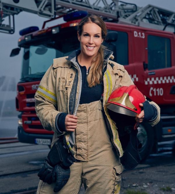 Гунн Нартен - самая привлекательная женщина-пожарный