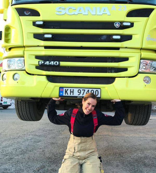 Гунн Нартен - самая привлекательная женщина-пожарный