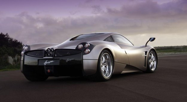 Официальный дебют суперкара Pagani Huayra в интернет