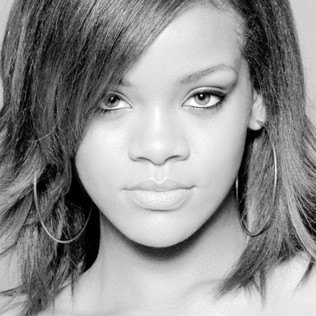  (Rihanna)