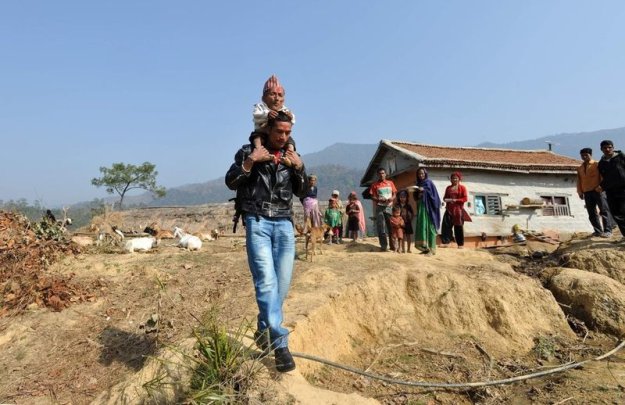 Самый маленький человек найден в непальской деревне