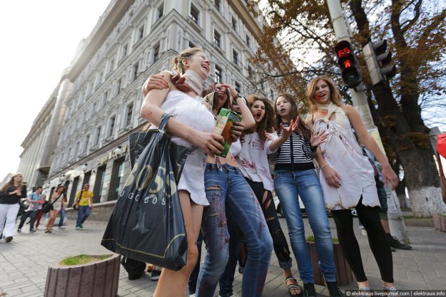 Зомби парад в Киеве