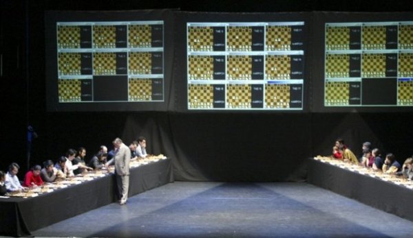 сеанс одновременной игры в шахматы