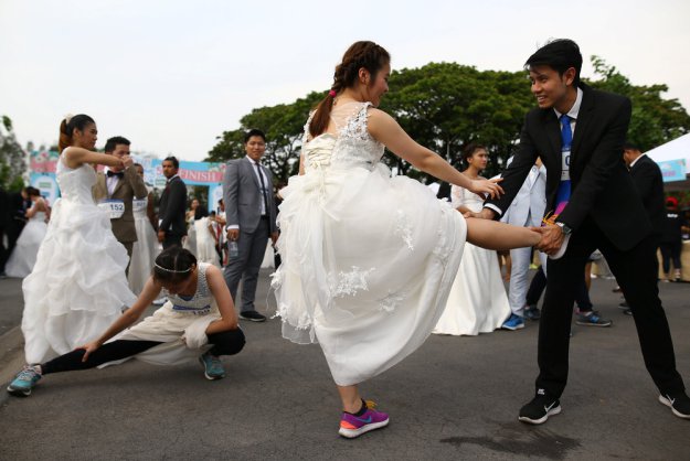 Забег невест в Таиланде