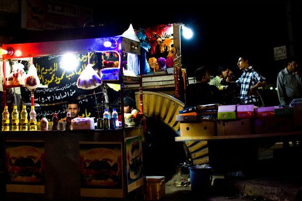 Ночная жизнь в Багдаде.