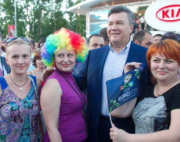 5 лучших видео от Януковича