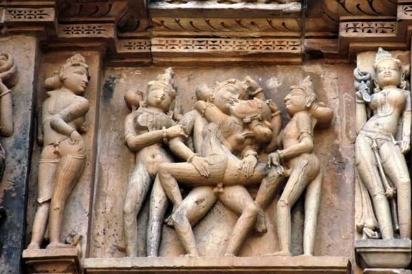 Храм секса в Индии (ФОТО)